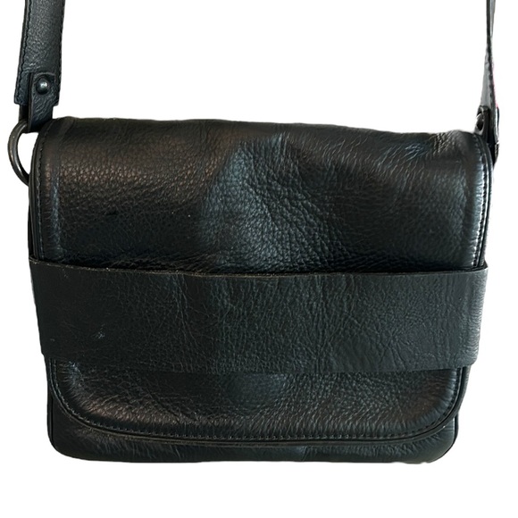 Just Female Ever Black Leather Flap Shoulder Bag Crossbody - Picture 3 of 16
